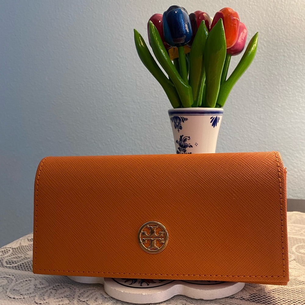 Tory Burch NWOT Orange Sunglasses Case